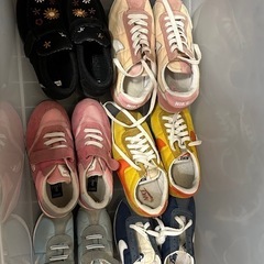 女児用nikeシューズ6足+1