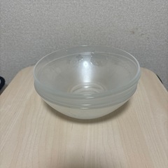 リラックマ2皿、スヌーピー2皿の食器