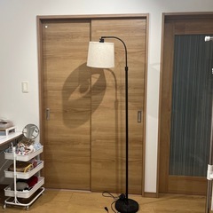 フロアランプ(調光可能、リモコン付き)