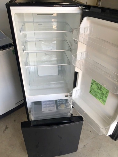 NO B92  ?福岡市内配送設置無料✨?アイリスオーヤマ 冷蔵庫 IRSN-15A-B 2020年　154l