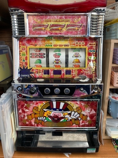 4号機ジャグラー EX-KT ピンクのクリスタルパネル