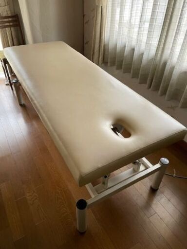 電動　昇降　ベッド　整体　マッサージ　サロン　エステ　破れ無し