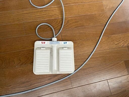 電動　昇降　ベッド　整体　マッサージ　サロン　エステ　破れ無し