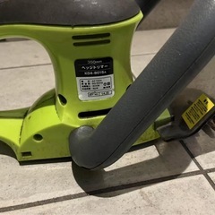 ヘッジトリマー350mm電動バリカン K04-8015Aの画像