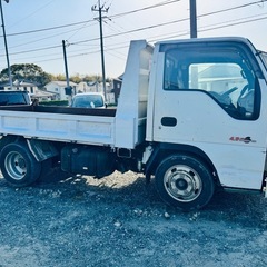 ⭐️中古ISUZUエルフ⭐️2tダンプの画像