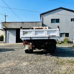 ⭐️中古ISUZUエルフ⭐️2tダンプの画像