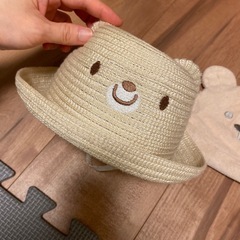 ベージュのクマ顔麦わら帽子 44cm 2つセット　まとめ売り　保育園の画像