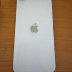 iPhone SE(第3世代) 128GB スターライト