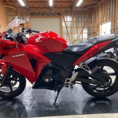 ホンダ CBR250Rの画像