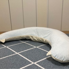 再投稿　エールベベ授乳クッション の画像