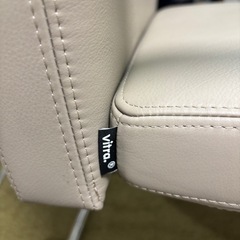 VITRA ダイニングチェア