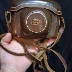 zeiss ikon contina　の革ケース