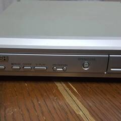 MITSUBISHI 三菱 DVDプレーヤー DJ-P230 本体のみ （リモコンなし） 動作不良のためジャンクにての画像