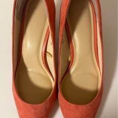 【美品】ピンクのパンプス 22.5cmの画像