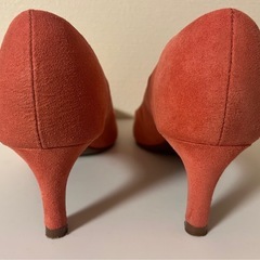 【美品】ピンクのパンプス 22.5cmの画像