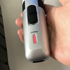 値下げしました★ヘアカッター バリカン　TESCOM TT590A-S SILVER コーム3種類の画像