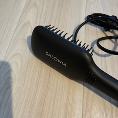 サロニア　ヘアブラシの画像