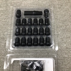 ロックナットつば付き　20本セット　マットブラック未使用品　おまけ付き　24本の画像