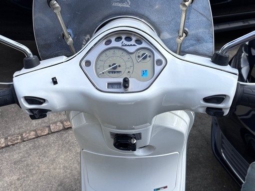 ピアジオ ベスパ lx150ie 白 マロッシ187ボアアップ12インチ
