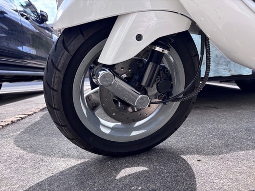 ピアジオ　ベスパ　lx150ie 白　マロッシ187ボアアップ12インチ