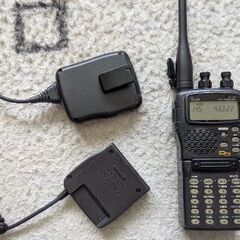 144   430デュアルバンド　ハンディ機