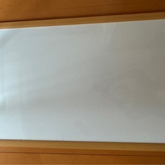 極美品　ウッドホワイトボード❗️　90 x 60❗️