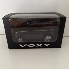 トヨタ　ヴォクシー　ヴィッツ　プルバックカー
の画像