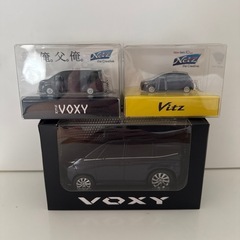 トヨタ　ヴォクシー　ヴィッツ　プルバックカー

