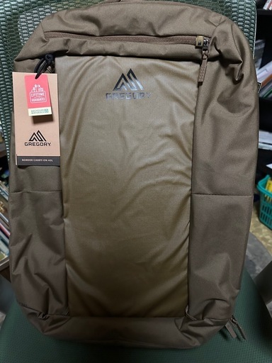 【新品未使用】GREGORY ボーダーキャリーオン40L｜これ1つで旅も仕事も