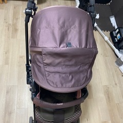 combi  
コンビー　ベビーカー