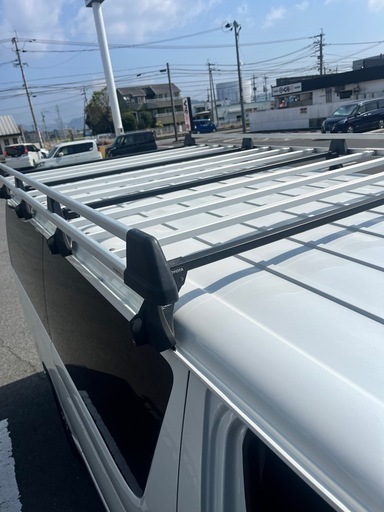 ハイエース標準ボデー　純正ルーフキャリア