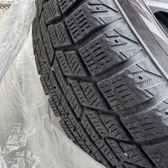 決定済み　ヨコハマタイヤ　スタッドレス　165/65R15 　　の画像