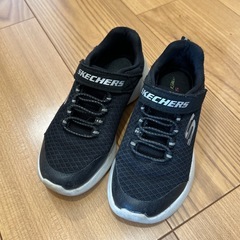 スケッチャーズスニーカー18cm