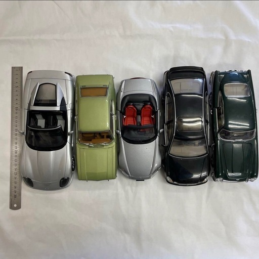 1/18 ミニカー 4台セット
