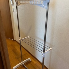 美品　多機能洗濯ハンガーラック