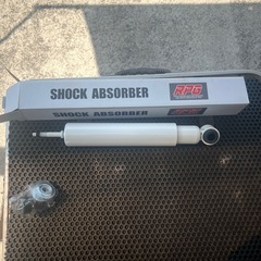 早い者勝ち
ジムニーja11SHOCK absorber の画像