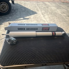 ジムニーja11SHOCK absorber
