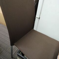 (無料)オフィスやダイニングどちらでも使える椅子