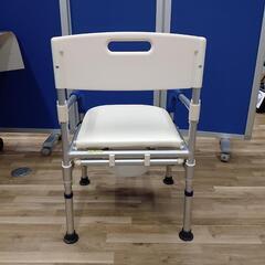 未使用品☆ポータブルトイレチェア

の画像