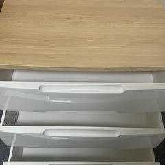 （取引完了しました）ウッドトップチェスト3段　引き出し収納　アイリスオーヤマ　の画像