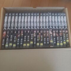 進撃の巨人　全巻+悔いなき選択他２冊