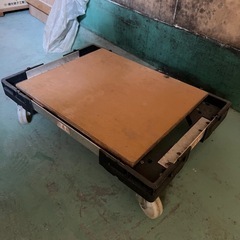 食品工場跡地フリーマーケット
の画像