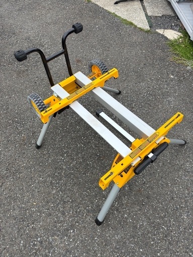 DEWALT テーブルソーポータブルスタンド