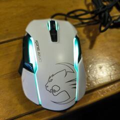 ROCCAT Kone Pure ホワイト パソコンマウス