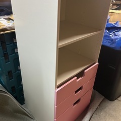 ピンク 収納棚　中古品の画像