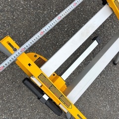 DEWALT テーブルソーポータブルスタンドの画像