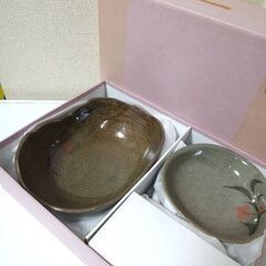 未使用日本の手作り！有田焼　彩華　鉢揃え　大鉢　小鉢　5個セットの画像