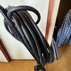 SHURE ダイナミックマイク　SM57 スタンド付きの画像