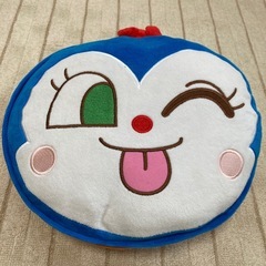 アンパンマン くるりんクッション リバーシブルの画像