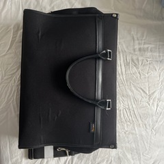 バッグ変形破れあり
